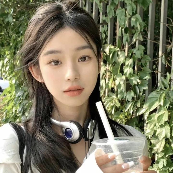 情挑玉女心